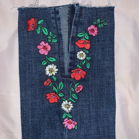 Levi’s floral embroidered jeans - Picture 2 of 6